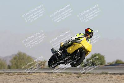 media/Dec-01-2025-Moto Forza (Mon) [[2daa91e15f]]/2-Intermediate Group/Session 2 Turn 9 Entry/